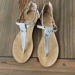Jack Rogers silver T-strap sandal. Size 9.5.